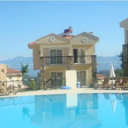 A Luxury 5 Bed With Magnificent Shared Pool Ovacık